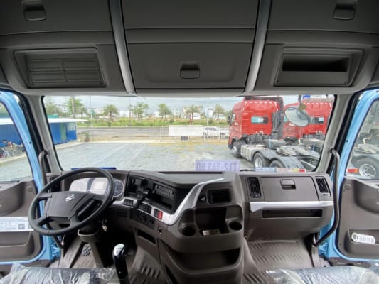 ĐẦU KÉO CHENGLONG H7 420HP