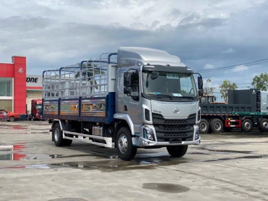 Chenglong M3 170Hp 9.8 Tấn Thùng Mui Bạt 7m4  2024