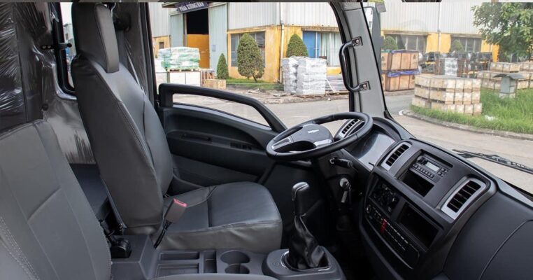 Xe Tải Thùng HOWO160 8 TẤN