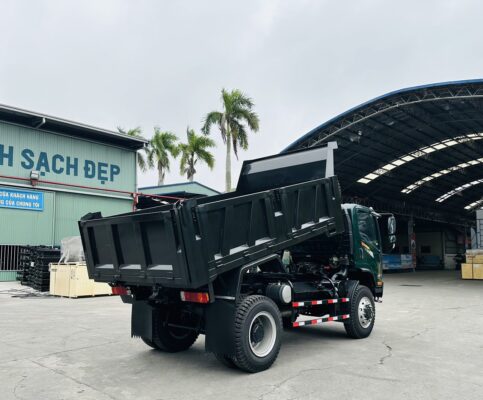 Xe Ben Chiến Thắng 7.7 Tấn 2 Cầu Dầu Đời 2025