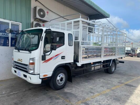 XE TẢI JAC N650 PLUS, CABIN ĐÔI THÙNG DÀI 6.2M