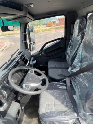 Xe tải JAC tải N250S E5 tải 2.25 tấn, dài 4.2m