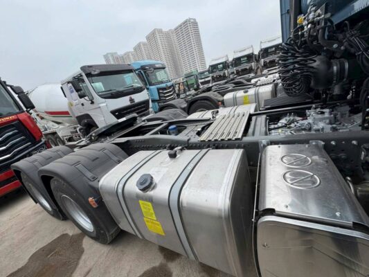 Đầu kéo Howo TH7N 460HP 2025