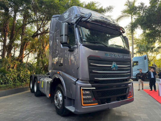 Đầu kéo Howo TH7N 460HP 2025