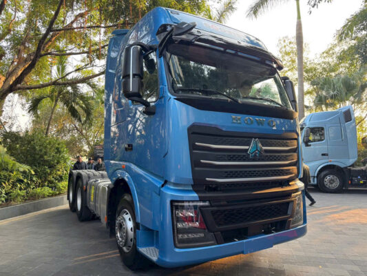 Đầu kéo Howo TH7N 460HP 2025