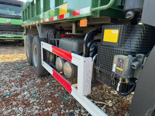 XE BEN HOWO 3 CHÂN FULL NHẬP KHẨU 2025 – ÔNG HOÀNG TRONG LÀNG SAN LẤP